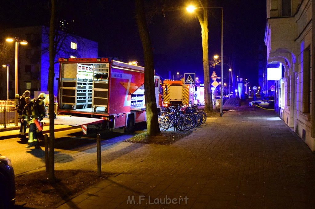 Feuer 2 Y Koeln Ehrenfeld Everhardtstr P006.JPG - Miklos Laubert